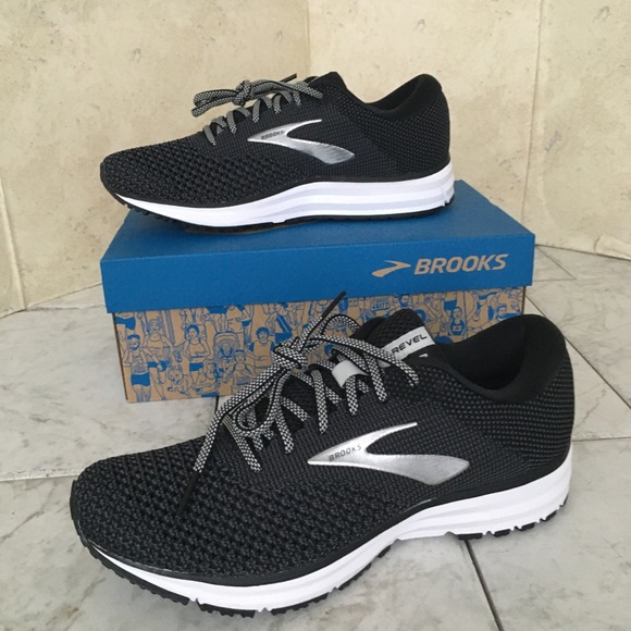 brooks revel 2 womens running shoes